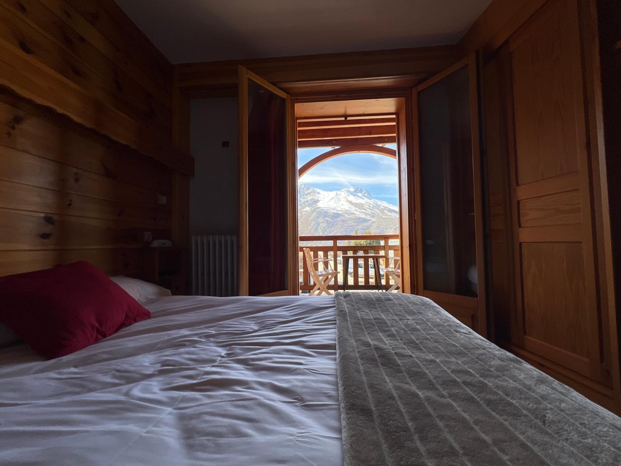 Hotel Restaurant La Pendine Les Pres ภายนอก รูปภาพ
